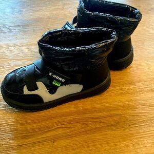 Boys Snow Boots